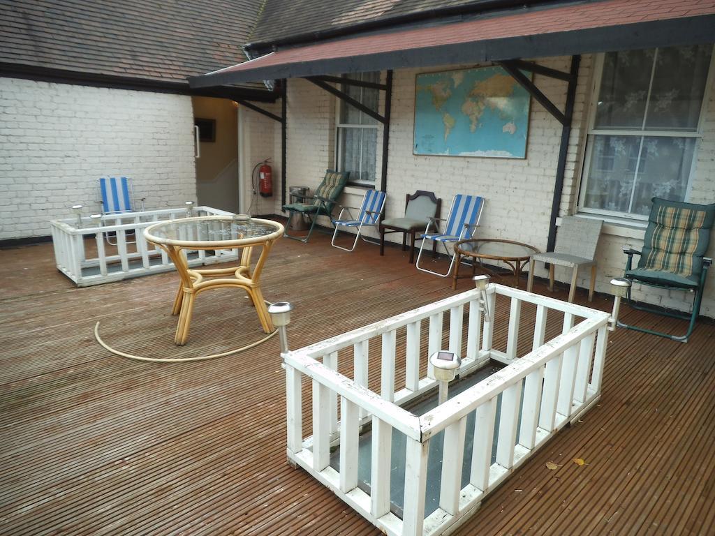 Fountain House Hotel Hayes  Esterno foto